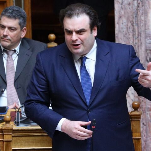 Πιερρακάκης προς Δουδωνή: «“Χάρμα” να διαφωνείτε με Βενιζέλο και Αλιβιζάτο»