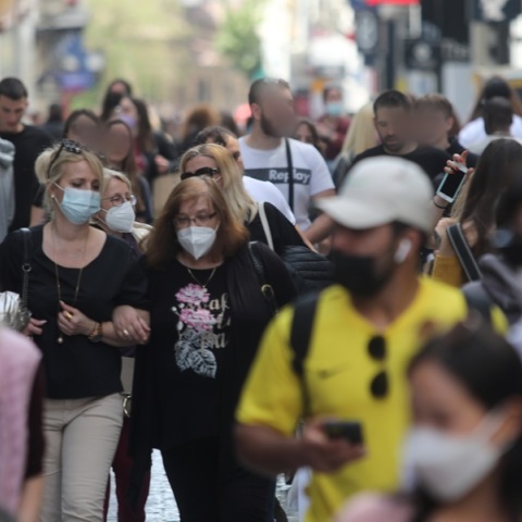 Παγώνη: «Σε έξαρση βρίσκονται όλα» - Ανησυχία για λοιμώξεις και ιώσεις 