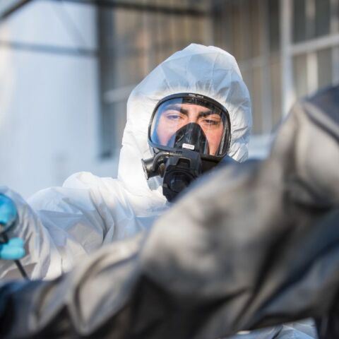 Βιολογικά όπλα: Φόβοι για ανάπτυξη τους με την βοήθεια τεχνητής νοημοσύνης