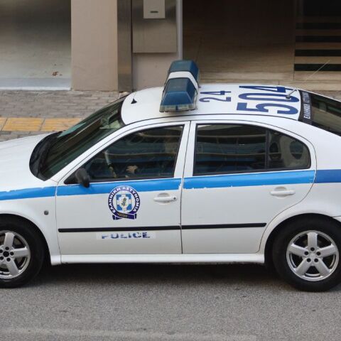 Δάφνη: 17χρονη έπεσε από τον 6ο όροφο πολυκατοικίας και σκοτώθηκε