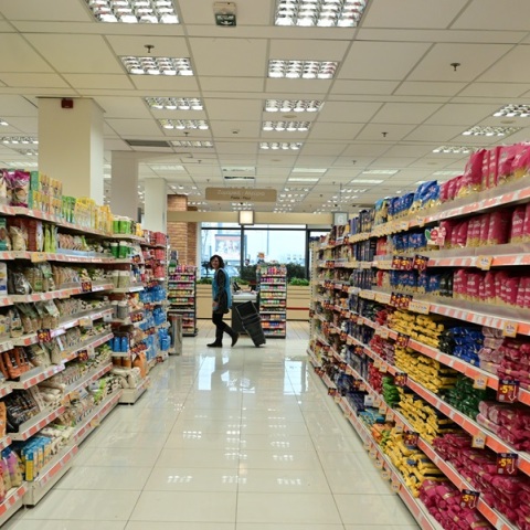 Καλάθι Χριστουγέννων 2024: Κρέατα και γλυκά ανάμεσα στα προϊόντα που περιέχει - Οι νέες κατηγορίες