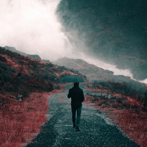 Βροχερός ο καιρός αύριο Πέμπτη με μεμονωμένες καταιγίδες