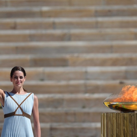 Παρίσι 2024: To ταξίδι της Ολυμπιακής Φλόγας