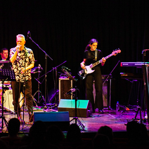 Amnesia Pills και Τάσος Μελετόπουλος στο Γαλλικό Ινστιτούτο. Μια υπέροχη βραδιά από τον Voice 102.5