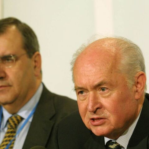 Στο νοσοκομείο ο πρώην Πρόεδρος της Κύπρου Γιώργος Βασιλείου