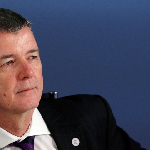 Αγγλία: O επικεφαλής της MI6 παραιτήθηκε από λέσχη αποκλειστική για άνδρες