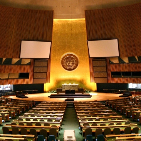 Ο ΟΗΕ υπέρ του ελέγχου της τεχνητής νοημοσύνης και των κινδύνων της