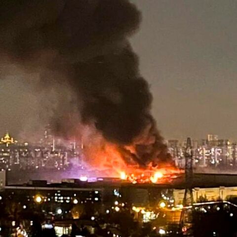 Mόσχα: Στις φλόγες ο συναυλιακός χώρος της επίθεσης