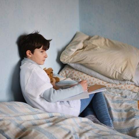 Παρέα ανηλίκων επιτέθηκε και απείλησε με μαχαίρι 13χρονο στην Αγία Παρασκευή 