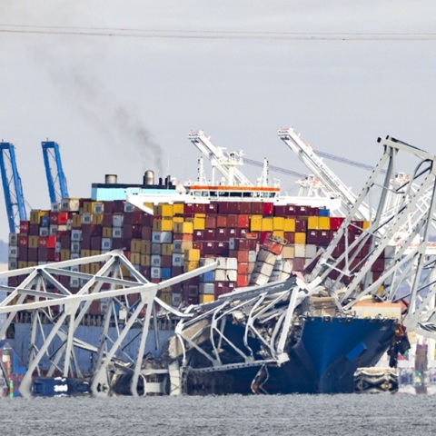 Βαλτιμόρη - Κατάρρευση γέφυρας: Νεκροί θεωρούνται οι 6 αγνοούμενοι - Aναστέλλονται οι έρευνες