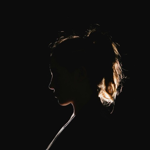 Xαλκίδα: 12χρονη κατήγγειλε τη μητέρα και το σύντροφο της για γενετήσιες πράξεις μπροστά της