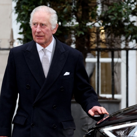 «Απελπιστική η κατάσταση του Κάρολου, έχει μόλις 2 χρόνια ζωής», σύμφωνα με βρετανικό μέσο