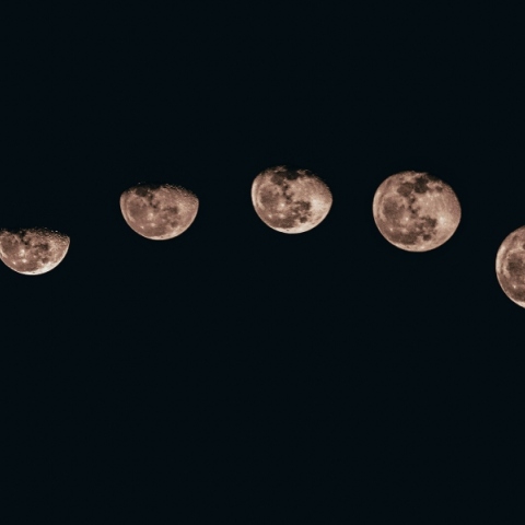 Η NASA αναλαμβάνει να δημιουργήσει «Ώρα Σελήνης»