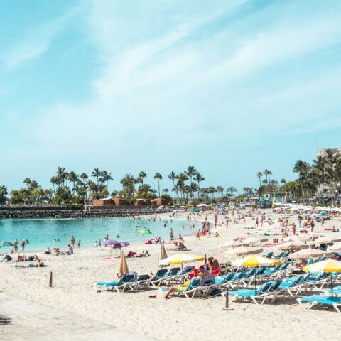 Τενερίφη: Κάτοικοι απειλούν με απεργία πείνας λόγω υπερτουρισμού