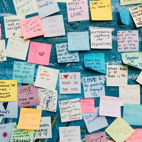 Σαν σήμερα, το Post-it μπαίνει στη ζωή μας