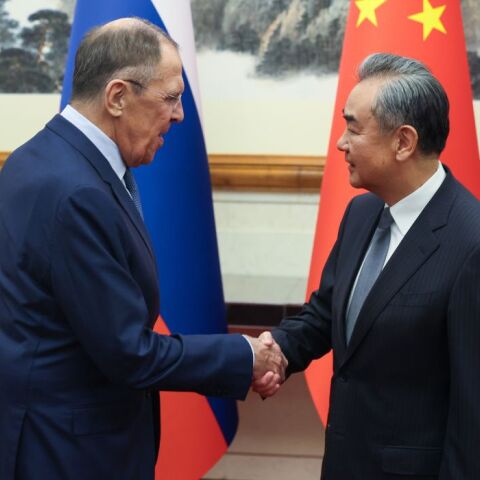Ρωσία-Κίνα: Οι δύο χώρες θα εμβαθύνουν τη συνεργασία τους