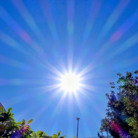 Αίθριος ο καιρός θα είναι αύριο με τον ήλιο να λάμπει στις περισσότερες περιοχές της Ελλάδας