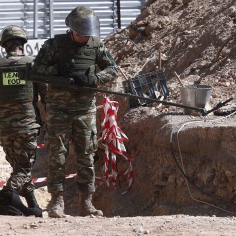 Κυψέλη: Εξουδετερώθηκε οβίδα του Β’ Παγκοσμίου Πολέμου