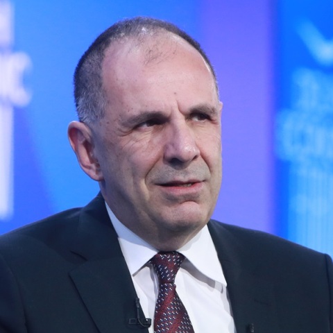 Ο υπουργός Εξωτερικών Γιώργος Γεραπετρίτης στο Φόρουμ των Δελφών