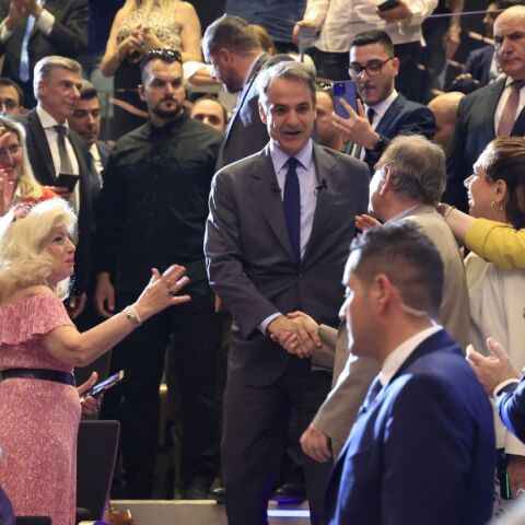 Ο Κυριάκος Μητσοτάκης προσερχόμενος στην εκδήλωση για την παρουσίαση του Ευρωψηφοδελτίου