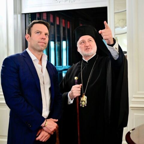 Κασσελάκης: Όταν βαφτίστηκα σχηματίστηκε ένας Σταυρός από το λάδι