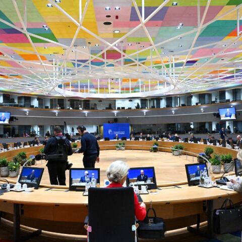 Στιγμιότυπο από τη συνεδρίαση της Συνόδου Κορυφής της ΕΕ 