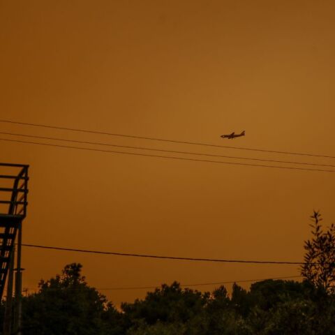 Minerva Red: H επέλαση της αφρικανικής σκόνης από δορυφόρο της NASA