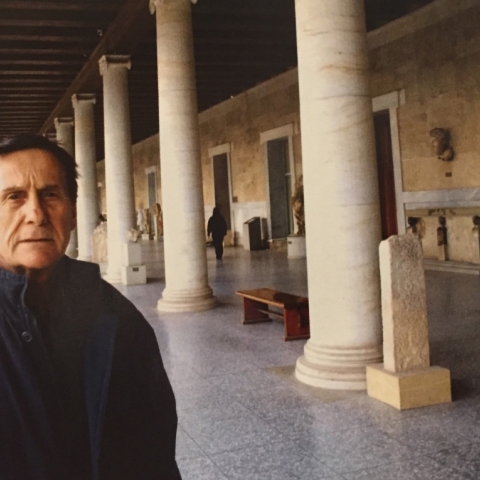  σε συνεργασία με τον Λάκη Παπαστάθη, συγκρότησαν την Ομάδα Cinetic,