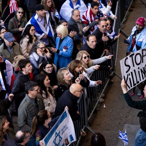 Ο «Ρος» στέλνει δυνατό μήνυμα κατά του πανεπιστημιακού αντισημιτισμού: «Η σιωπή είναι συνενοχή»