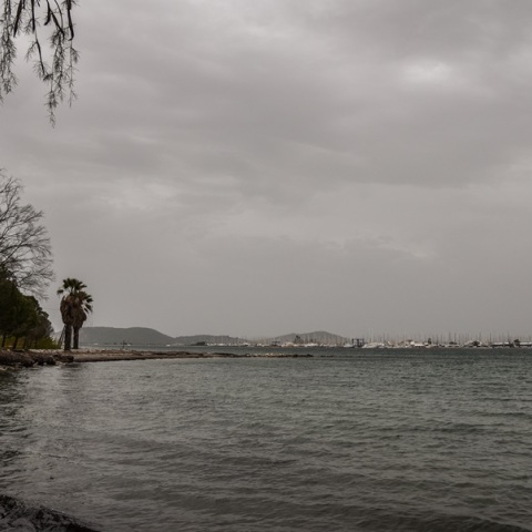 Συννεφιασμένο τοπίο