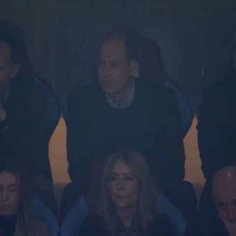 Ο Πρίγκιπας Ουίλιαμ είδε από τις εξέδρες την ιστορική νίκη του Ολυμπιακού επί της Άστον Βίλα 