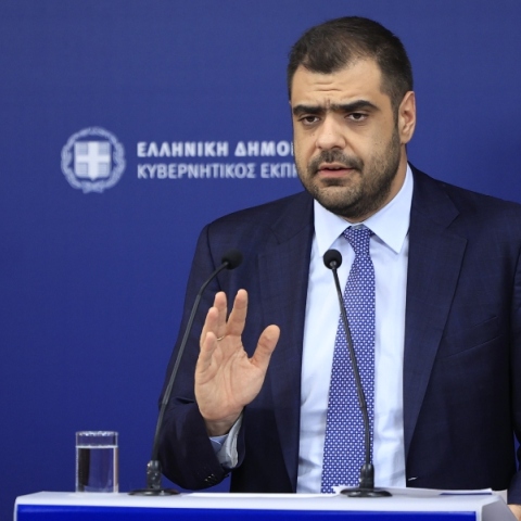 Π. Μαρινάκης για Στ. Κασσελάκη: Μιλάει ο πρόεδρος ενός κόμματος - χορηγός της Χρυσής Αυγής