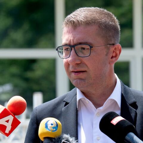 Βόρεια Μακεδονία: Το VMRO εξασφάλισε 58 εκ των 120 εδρών από τις βουλευτικές εκλογές 