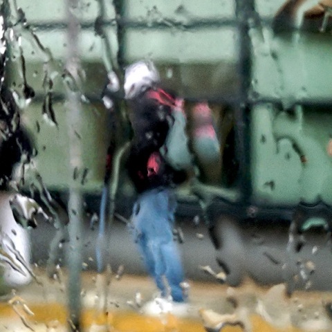 Βροχές και καταιγίδες μέχρι το μεσημέρι του Σαββάτου - Ποιες περιοχές θα επηρεαστούν 