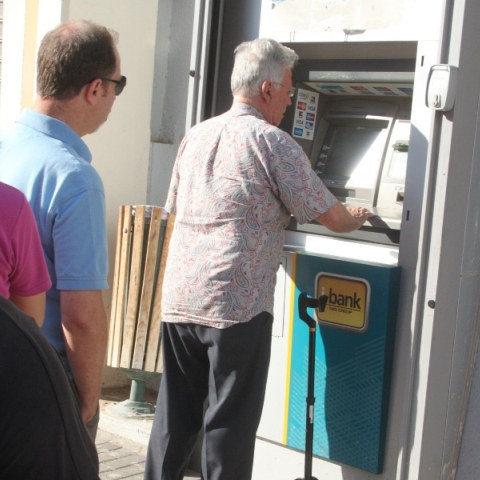 συνταξιουχοι, ατμ