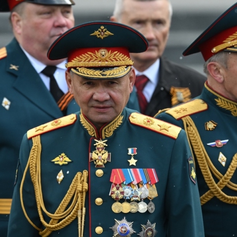 3 ρωσοι στρατηγοι με στολες και μεταλλεια