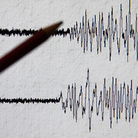 σεισμοςγραφος, χερι, μολυβι