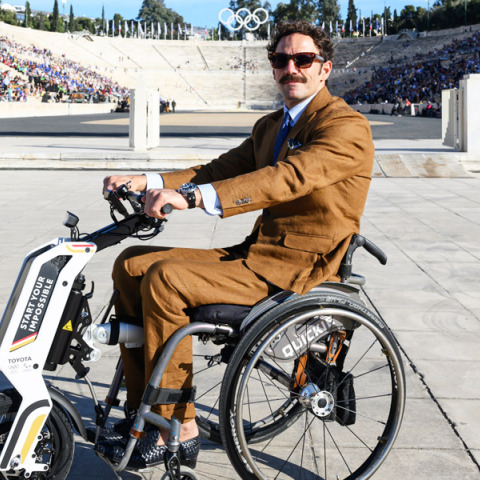 Αντώνης Τσαπατάκης