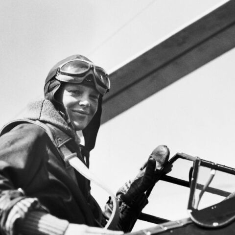 Σαν σήμερα: Αμέλια Έρχαρτ, η πρώτη γυναίκα πιλότος που διέσχισε τον Ατλαντικό