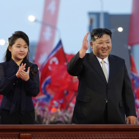 Μια γυναικα, ενας ανδρας