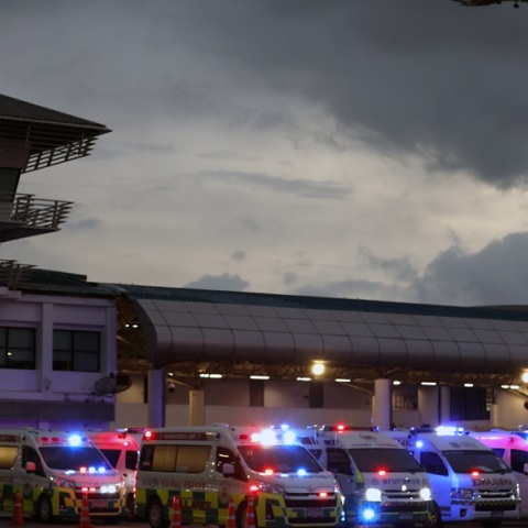 Επί ποδός οι αρχές στο αεροδρόμιο της Ταϊλάνδης  που έγινε η αναγκαστική προσγείωση της πτήσης boeing της Singapore Airlines