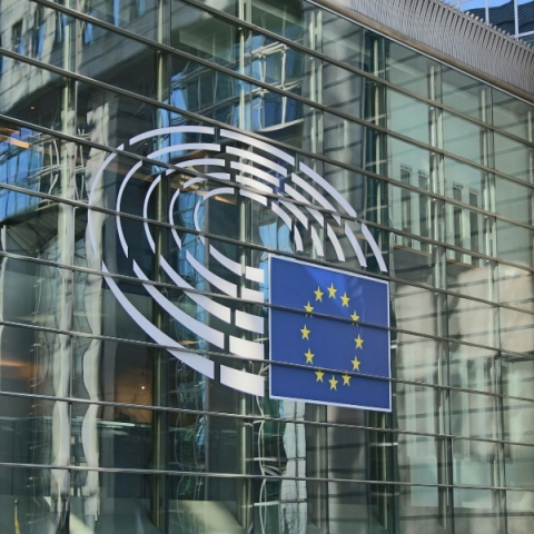 Ευρωεκλογές 2024: Ντιμπέιτ μεταξύ των κορυφαίων υποψηφίων για την προεδρία της Ευρωπαϊκής Επιτροπής 