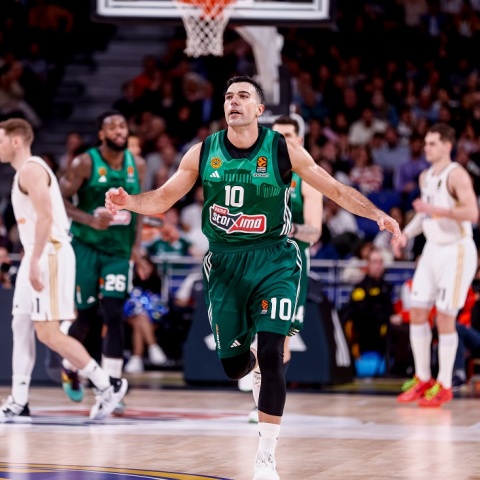 Ο Κώστας Σλούκας