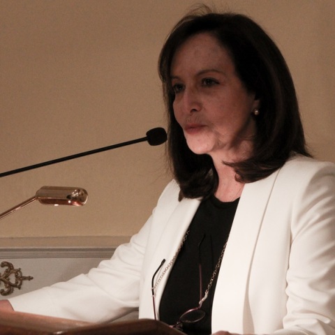 Η Άννα Διαμαντοπούλου 