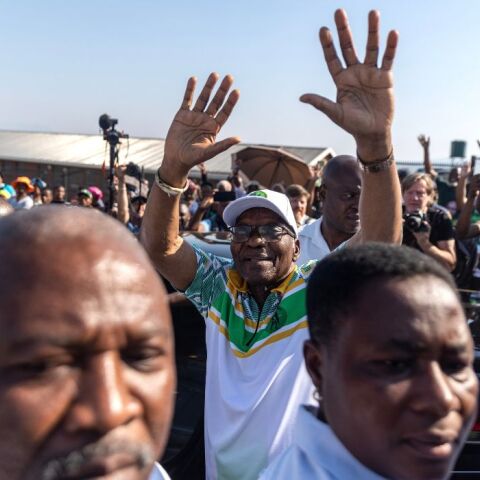 Nότια Αφρική: Για πρώτη φορά στην ιστορία της θα υπάρξει συνασπισμός