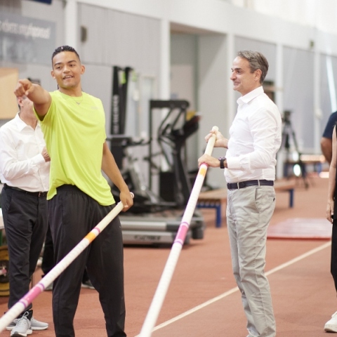 Επίσκεψη Μητσοτάκη στο ΟΑΚΑ: «Στόχος η αναβάθμιση των αθλητικών υποδομών» – Συνάντηση με Τεντόγλου και Καραλή