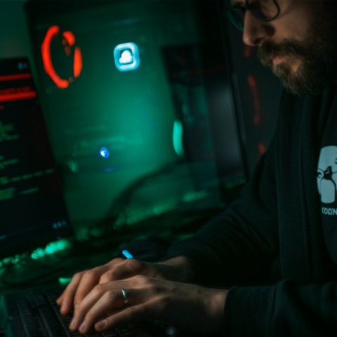 προγραμματιστης, υπολογιστης