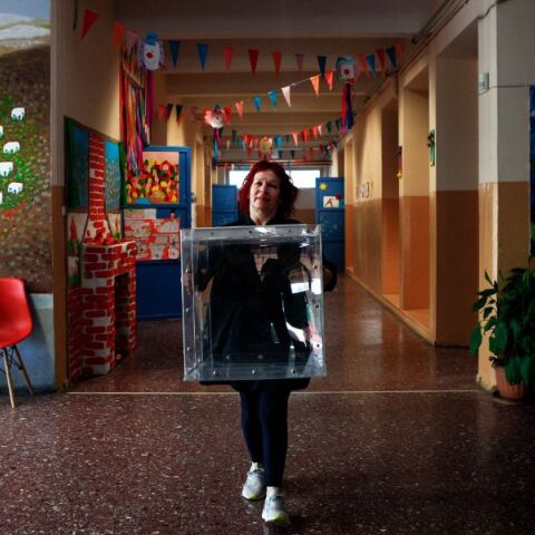 Προετοιμασία για τις εκλογές της Κυριακής 