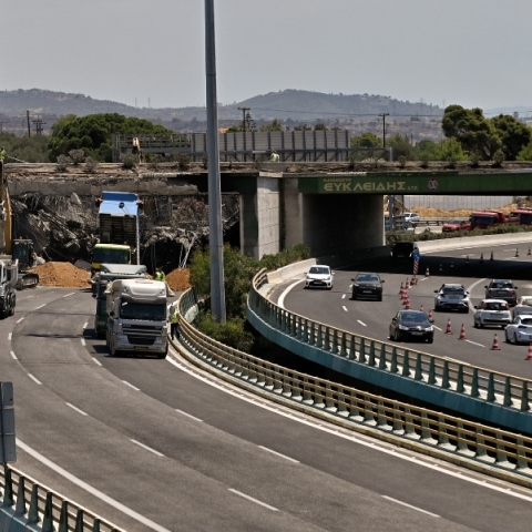 γεφυρα, δρομος, οχηματα