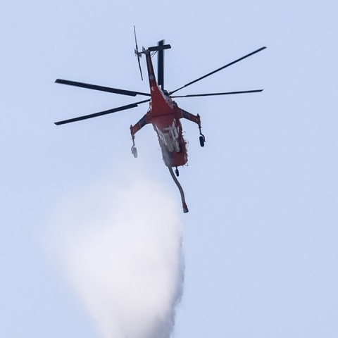 Φωτιά τώρα σε αγροτοδασική έκταση στην Αμφιλοχία - Ισχυρές δυνάμεις στο σημείο 